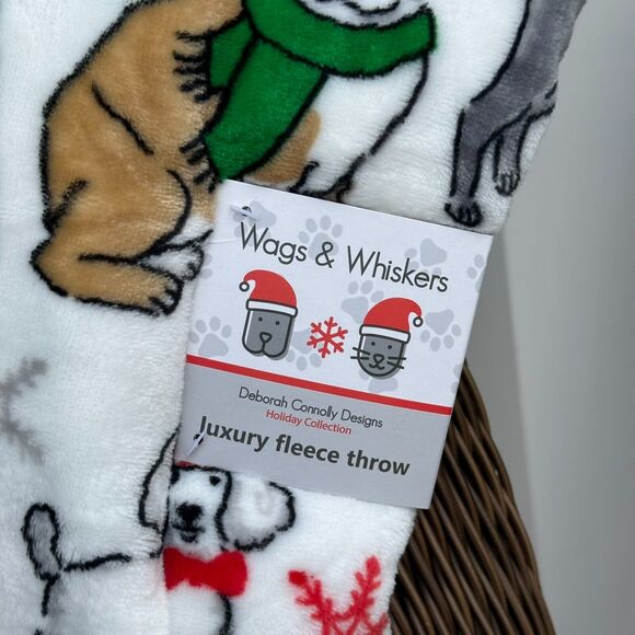 Wags & Whiskers Dogs Puppy Santa Luxury Holiday Throw Blanket 50" x 70" New - Picture 2 of 9